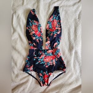 Cocoship bathing suit size small navy and floral